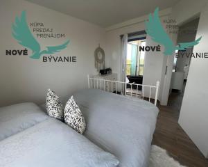 Chorvátsko - Na predaj novostavba s bazénom a výhľadom na more