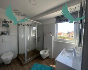 Chorvátsko - Na predaj novostavba s bazénom a výhľadom na more