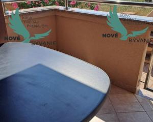 Apartmán s výhľadom na more a záhradou , Chorvatsko -Nin -Zaton