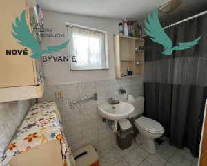 Dom 2x apartmán s výhľadom na more na ostrove Vir v Chorvátsku