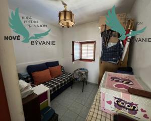 Dom 2x apartmán s výhľadom na more na ostrove Vir v Chorvátsku