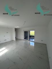 Novostavba apartmánu so strešnou terasou s nerušeným výhľadom na more len 150m od mora v Chorvátsku - Privlaka