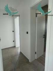 Luxusná novostavba len 70m od mora s výhľadom na more v Chorvátsku v Privlake