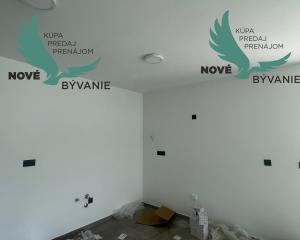 Luxusná novostavba len 70m od mora s výhľadom na more v Chorvátsku v Privlake