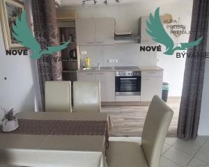 Predaj dva apartmány len 200m od mora s výhľadom na more, Chorvátsko