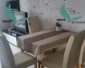 Predaj dva apartmány len 200m od mora s výhľadom na more, Chorvátsko