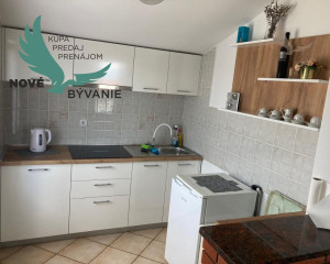 Chorvátsko - Exkluzívne dom 2x apartmán, 150m od mora a výhľadom na more