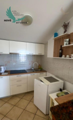 Chorvátsko - Exkluzívne dom 2x apartmán, 150m od mora a výhľadom na more