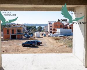 Luxusná novostavba v Chorvátsku na výbornom mieste s výhľadom na more na ostrove Pag- Povljana