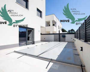 Chorvátsko - Apartmán s bazénom a dvorom na ostrove Vir