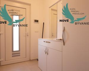 Chorvátsko - Na predaj apartmán 3x spálňa na ostrove Vir