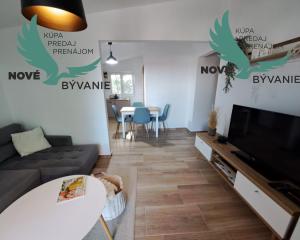 Exkluzívne dom 3x apartmán len 300m od mora v Chorvátsku