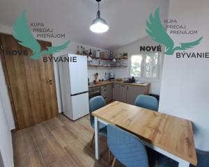 Exkluzívne dom 3x apartmán len 300m od mora v Chorvátsku