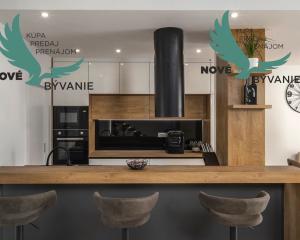 Exkluzívne na predaj vila s bazénom v Chorvátsku na lukratívnom mieste v Zatone