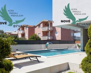 Exkluzívne na predaj vila s bazénom v Chorvátsku na lukratívnom mieste v Zatone