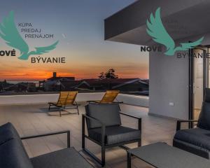 Exkluzívne na predaj vila s bazénom v Chorvátsku na lukratívnom mieste v Zatone