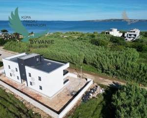 Apartmán s výhľadom na more a záhradou,Chorvátsko-Privlaka