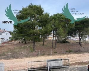 Chorvátsko - Apartmán s dvorom 300m od mora na ostrove Vir