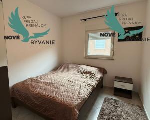 Chorvátsko - Apartmán s dvorom 300m od mora na ostrove Vir