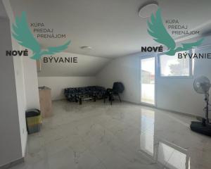 Dom s bazénom a garážou len 70m od mora v Chorvátsku na ostrove Vir - Prezida