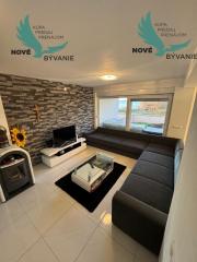 Chorvátsko - Exkluzívne novostavba domu len 30m od mora s výhľadom na more