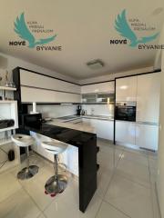 Chorvátsko - Exkluzívne novostavba domu len 30m od mora s výhľadom na more