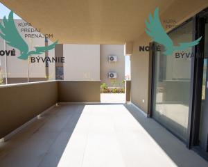 Na predaj novostavba apartmánu s výhľadom na more v Chorvátsku - Pag - Novalja