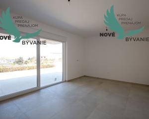 Na predaj novostavba apartmánu s výhľadom na more v Chorvátsku - Pag - Novalja