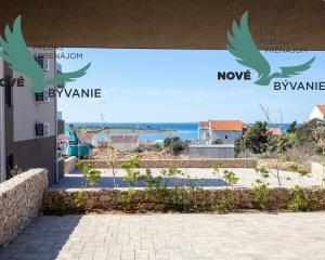 Na predaj novostavba apartmánu s výhľadom na more v Chorvátsku - Pag - Novalja