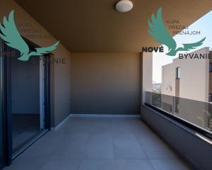 Na predaj novostavba apartmánu s výhľadom na more v Chorvátsku - Pag - Novalja