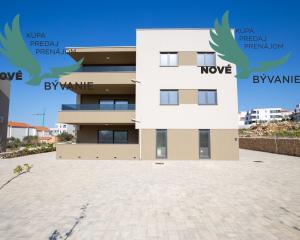 Na predaj novostavba apartmánu s výhľadom na more v Chorvátsku - Pag - Novalja