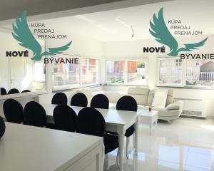 Chorvátsko - Exkluzívne na predaj luxusná vila 3x apartmán len 70 od mora