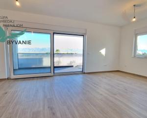 Chorvátsko: Novostavba apartmánu s výhľadom na more