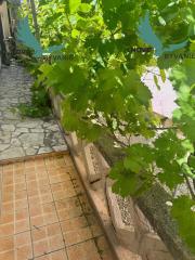 Exkluzívne na predaj domček len 100m od mora jedinečná ivestícia v Chorvátsku