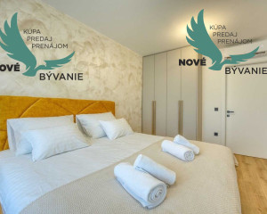 Na predaj luxusná vila s bazénom, výhľadom na more , kompletne zariadená - Zaton - Chorvátsko