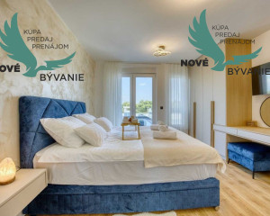 Na predaj luxusná vila s bazénom, výhľadom na more , kompletne zariadená - Zaton - Chorvátsko