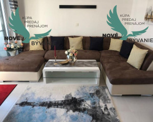 Na predaj apartmán so strešnou terasou len 80m od mora, výhľad na more Vir- Chorvátsko