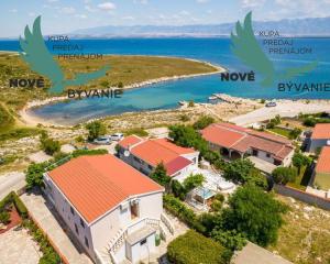 Nádherný dom 1.rad na mori Chorvátsko