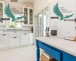 Nádherný dom 1.rad na mori Chorvátsko