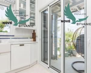 Nádherný dom 1.rad na mori Chorvátsko