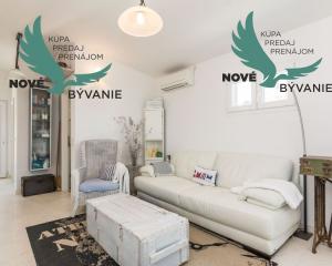 Nádherný dom 1.rad na mori Chorvátsko