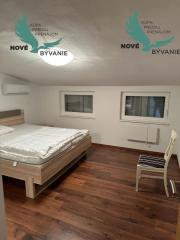 Dom 2x apartmán len 80m od mora s výhľadom na more v Chorvátsku na ostrove Vir