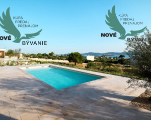 Moderná Vila s Panoramatickým Výhľadom na More – Váš Luxusný Únik k Jadranskému Pobrežiu!