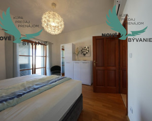 Exkluzívna kamenná vila s bazénom – Ideálna investícia do vášho oddychu!