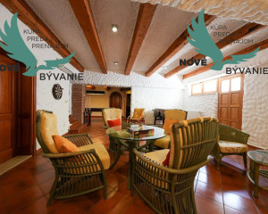 Exkluzívna kamenná vila s bazénom – Ideálna investícia do vášho oddychu!