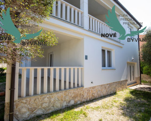 Na predaj dom len 130m od mora a pláže na ostrove Pag v Chorvátsku