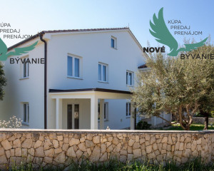 Na predaj dom len 130m od mora a pláže na ostrove Pag v Chorvátsku