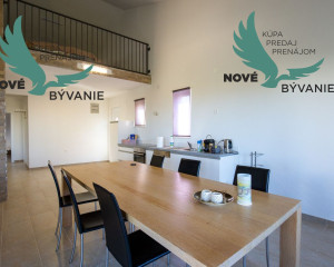 Na predaj dom len 130m od mora a pláže na ostrove Pag v Chorvátsku