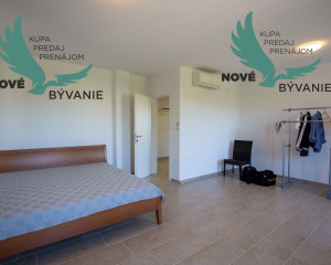 Na predaj dom len 130m od mora a pláže na ostrove Pag v Chorvátsku