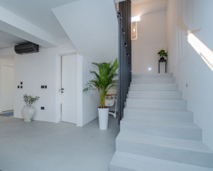 Luxusná vila s bazénom v Chorvátsku pri pieskovej pláži